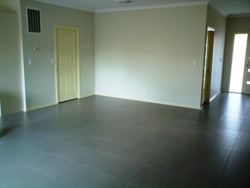 Unit 4/38 Abbotswood Drive, Hoppers Crossing VIC 3029