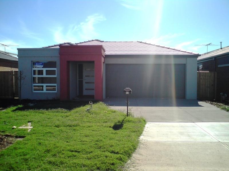 43 Larson Avenue, Tarneit VIC 3029