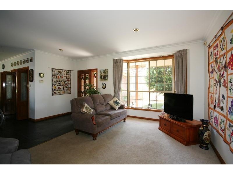 28 Loyola Road, Werribee VIC 3030