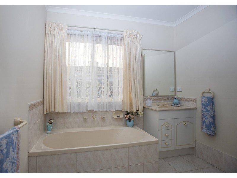 14 Ford Court, Truganina VIC 3029