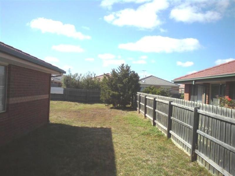 120 Rosella Avenue, Werribee VIC 3030