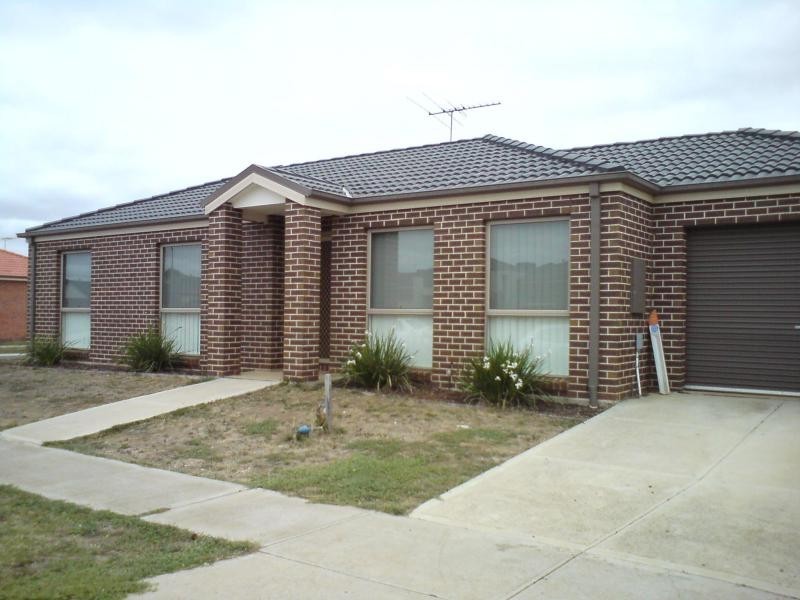 Unit 1/7 Montana Drive, Werribee VIC 3030