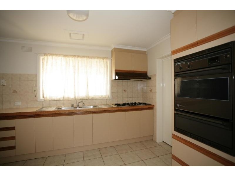 53 Powell Drive, Hoppers Crossing VIC 3029