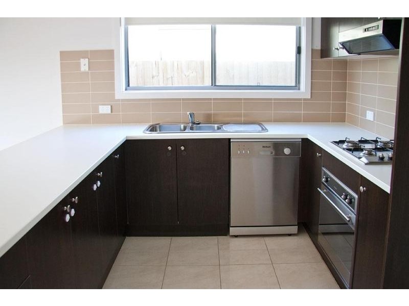14 McDougall Place, Truganina VIC 3029