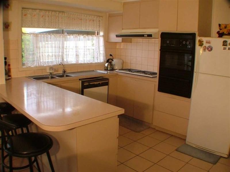 5 Kestrel Place, Werribee VIC 3030