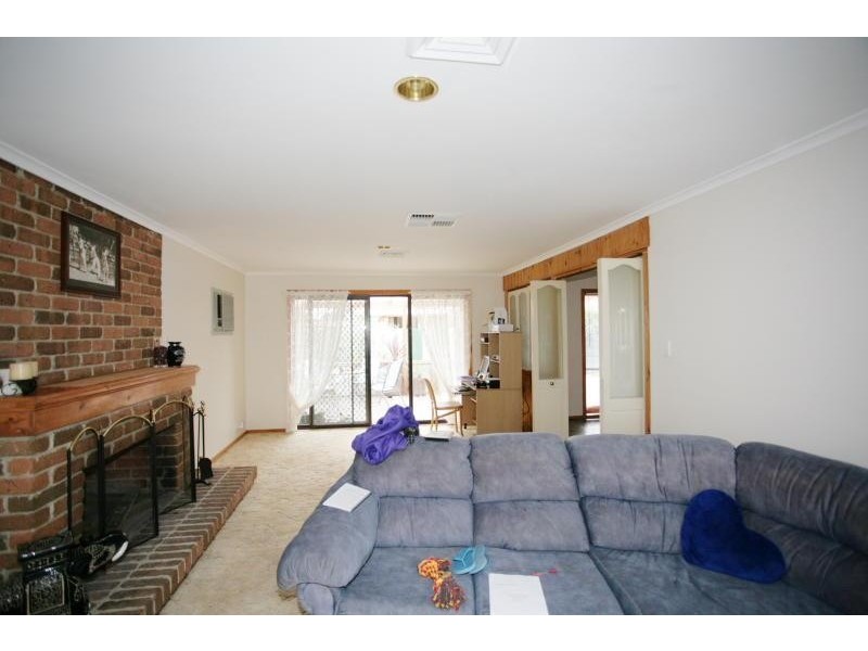 12 Perkins Avenue, Hoppers Crossing VIC 3029