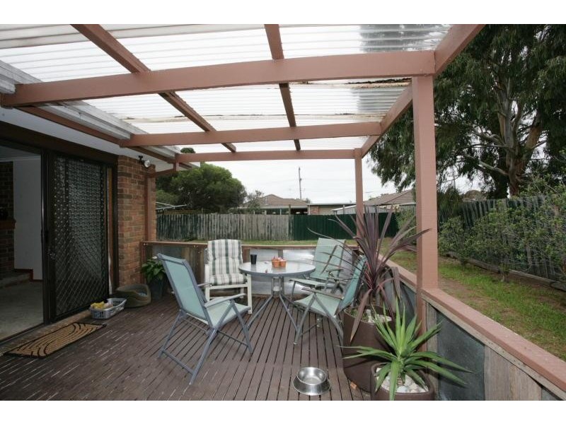 12 Perkins Avenue, Hoppers Crossing VIC 3029