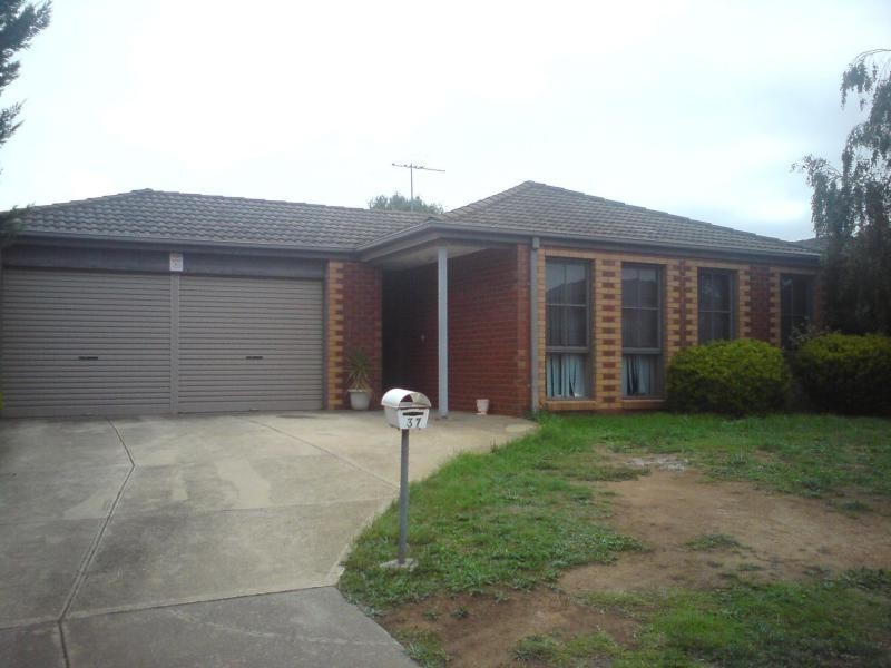 37 Cleveland Drive, Hoppers Crossing VIC 3029
