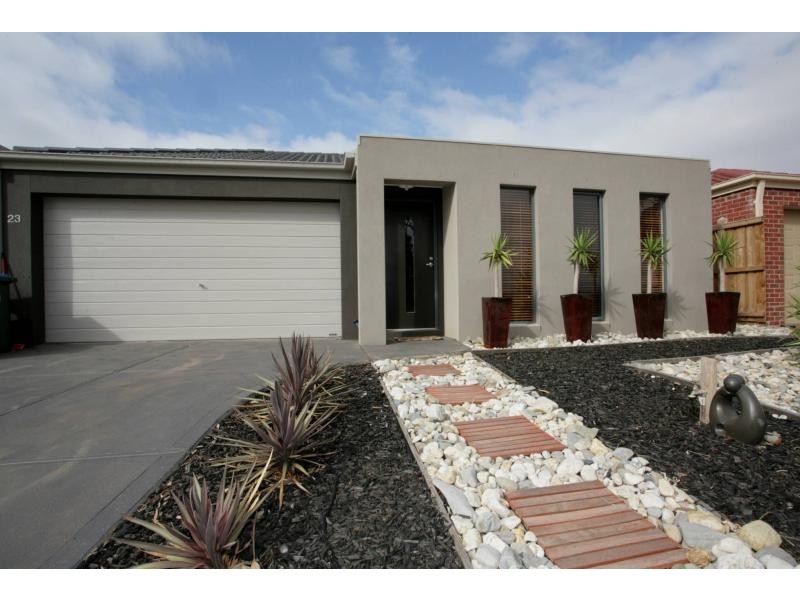 23 Solander Grove, Tarneit VIC 3029