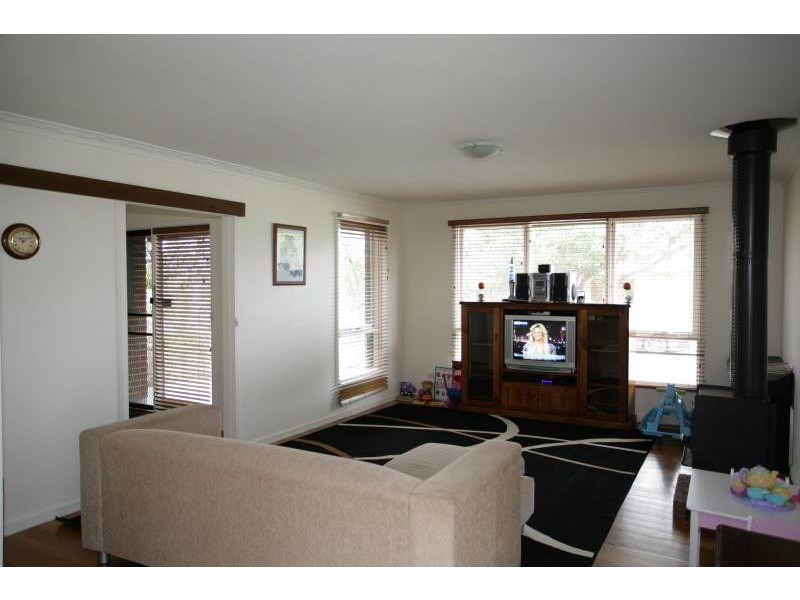 10 Sunrise Place, Wyndham Vale VIC 3024