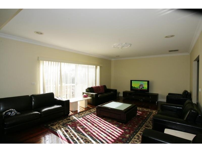 41 Caradon Drive, Truganina VIC 3029