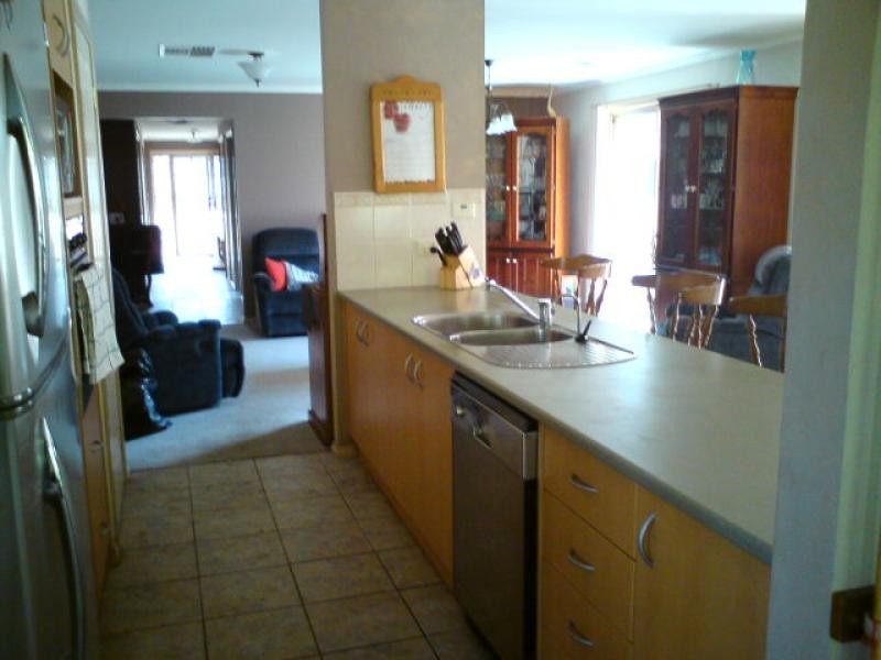 12 Pelham Crescent, Wyndham Vale VIC 3024