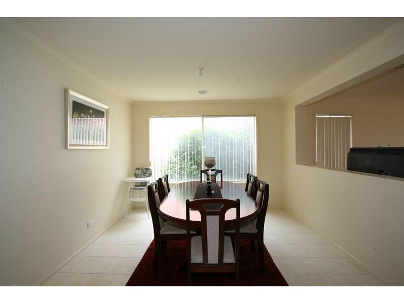 10 Kingsfield Way, Truganina VIC 3029