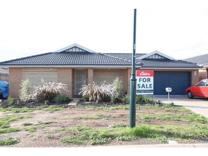 8 Eliza Grove, Wyndham Vale VIC 3024