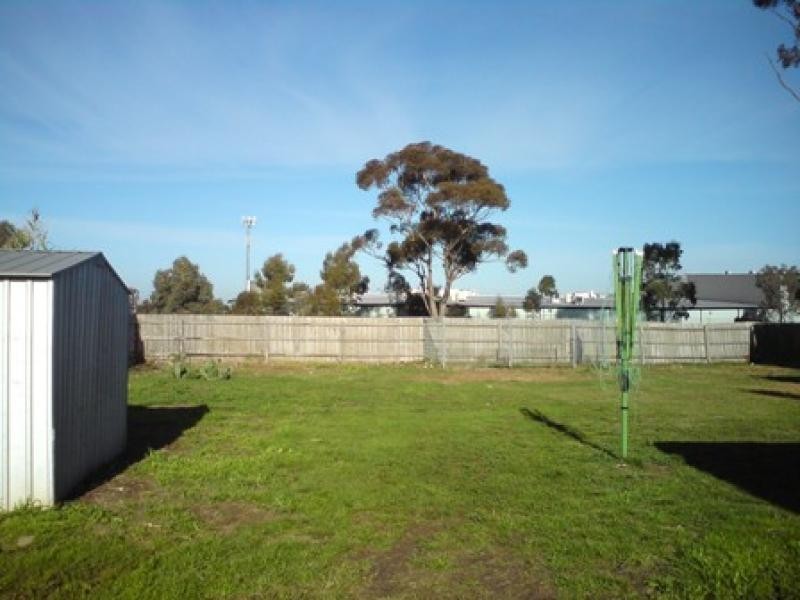 8 Mokhtar Drive, Hoppers Crossing VIC 3029