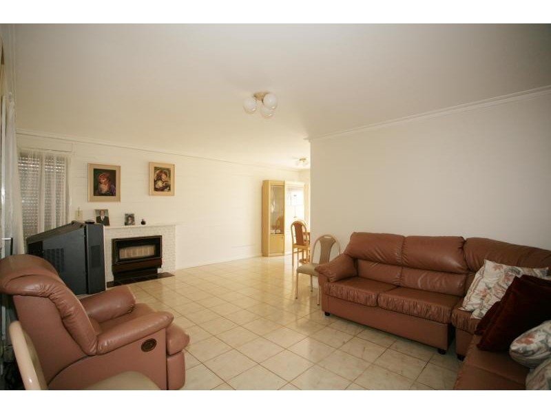 53 Powell Drive, Hoppers Crossing VIC 3029