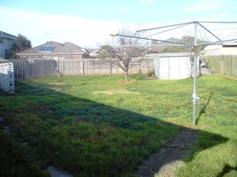 10 Hotham Crescent, Hoppers Crossing VIC 3029