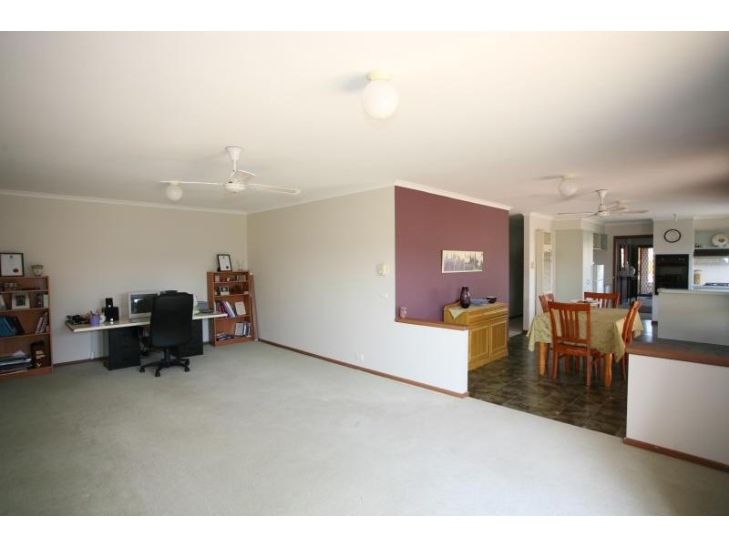 1 Wentworth Avenue, Wyndham Vale VIC 3024