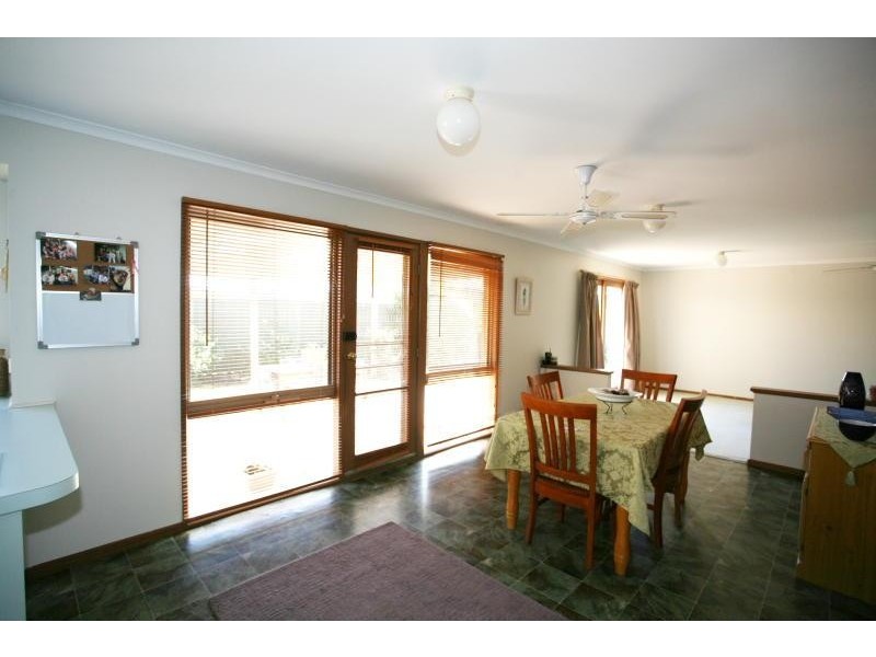 1 Wentworth Avenue, Wyndham Vale VIC 3024