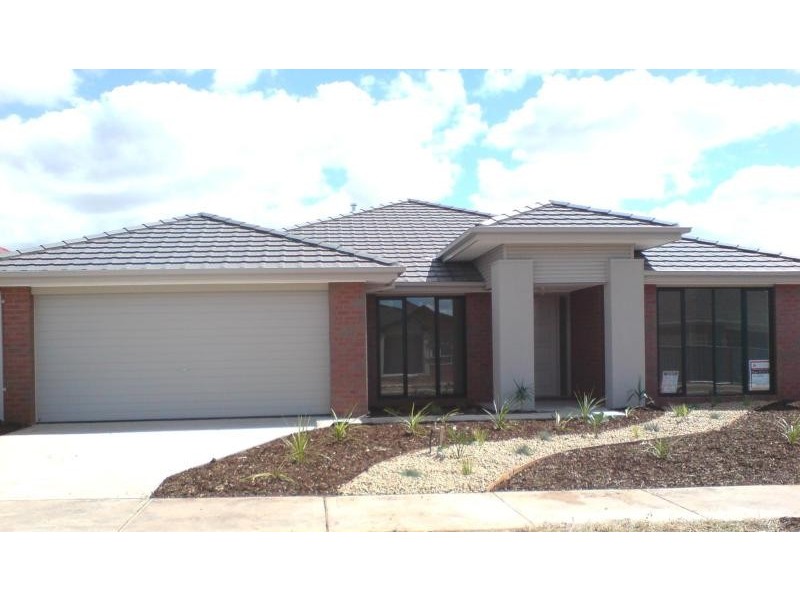 4 Madigan Street, Tarneit VIC 3029