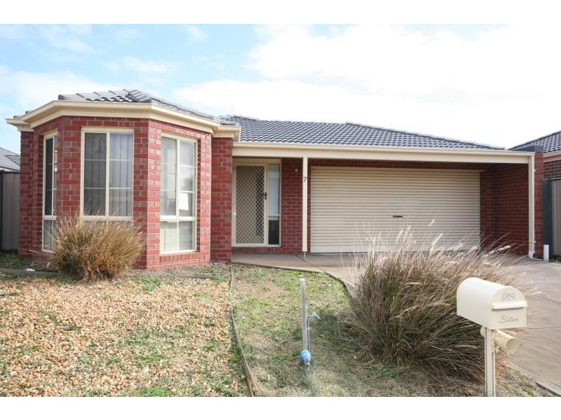 7 Hollows Circuit, Tarneit VIC 3029