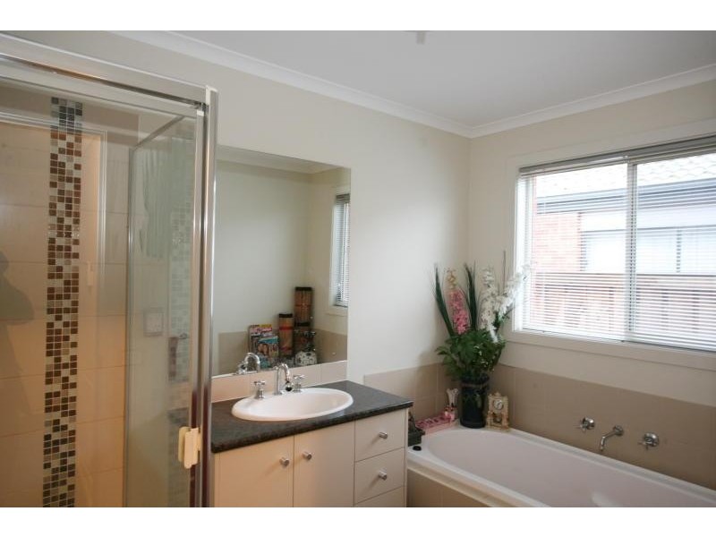 6 Hamish Drive, Tarneit VIC 3029