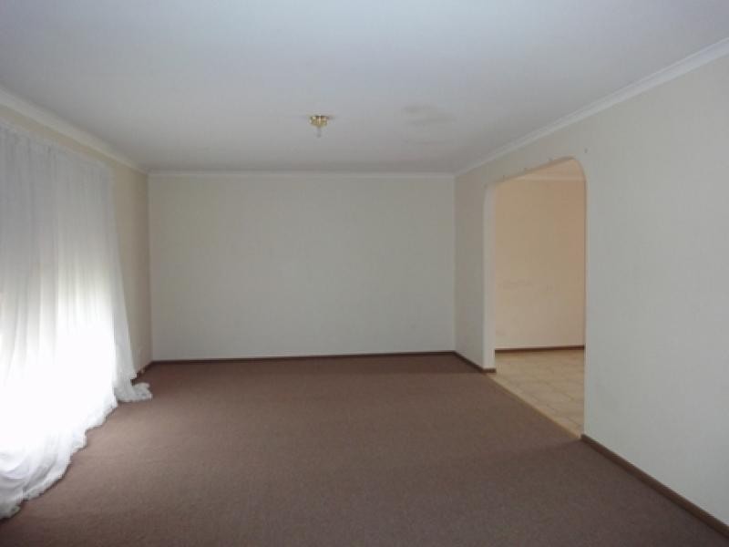 12 Tolmie Avenue, Werribee VIC 3030