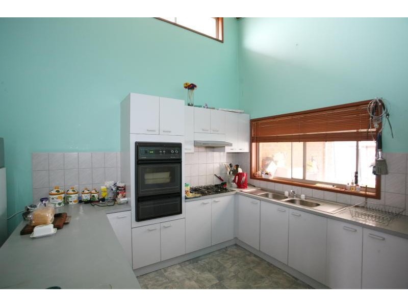 10 Wanderer Court, Werribee VIC 3030