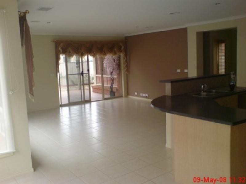 182 Thames Boulevard, Tarneit VIC 3029