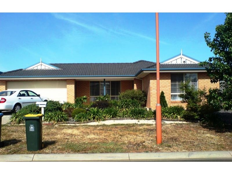 42 Harvest Way, Werribee VIC 3030