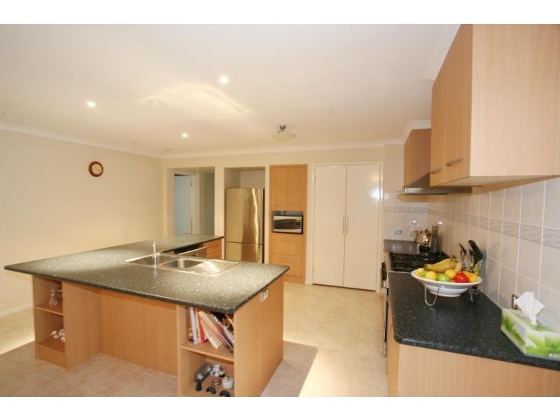 30 Hopetoun Road, Werribee VIC 3030