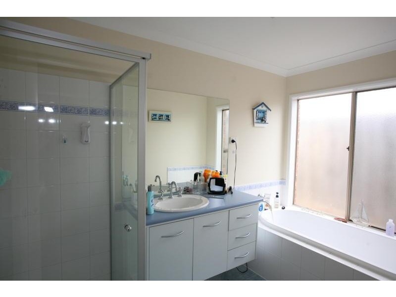 30 Hopetoun Road, Werribee VIC 3030