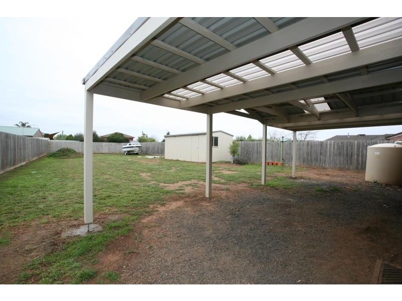 30 Hopetoun Road, Werribee VIC 3030