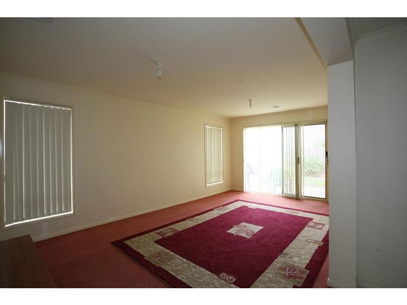 10 Kingsfield Way, Truganina VIC 3029