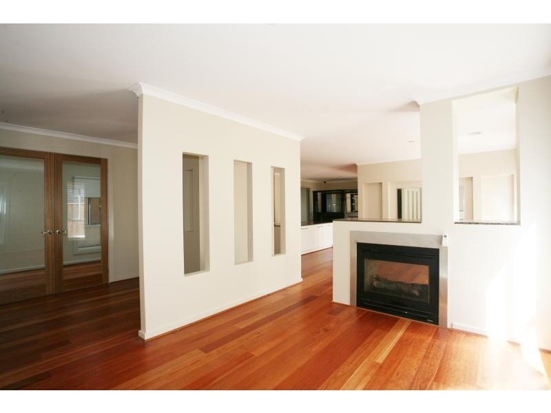 3 Fantail Crescent, Williams Landing VIC 3027