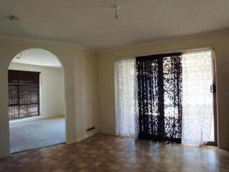 6 Kenneth Close, Hoppers Crossing VIC 3029