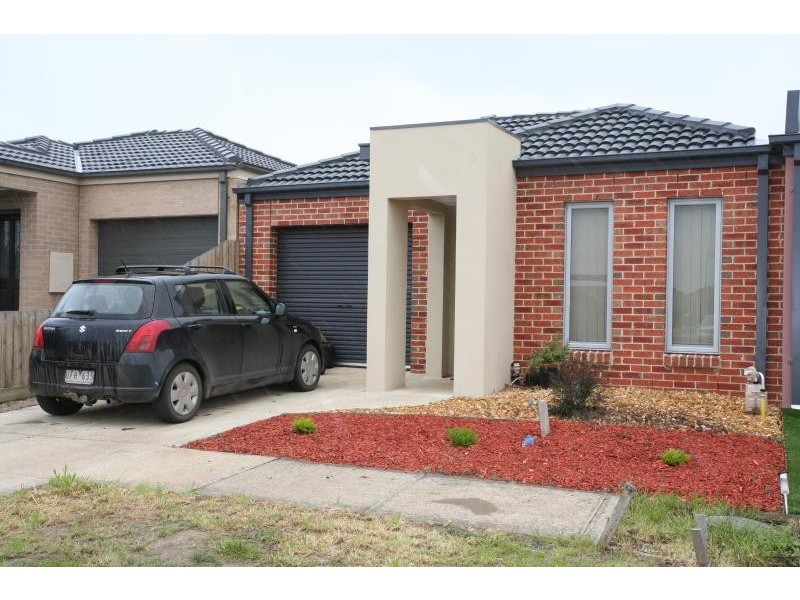Unit 1/35 Horseshoe Circuit, Truganina VIC 3029