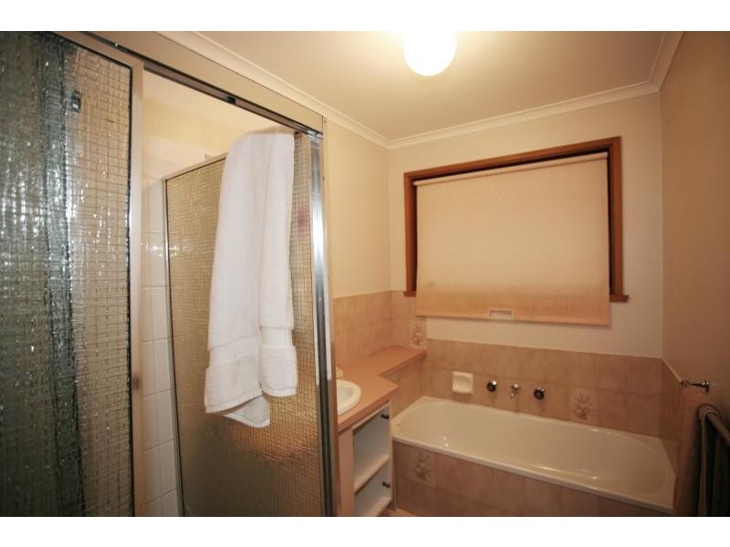 12 Hampton Court, Hoppers Crossing VIC 3029