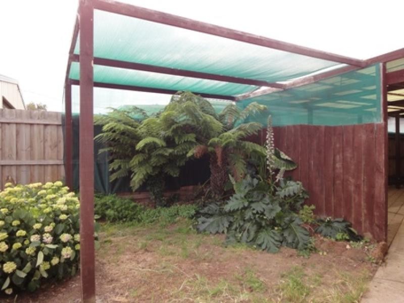 17 Ribblesdale Avenue, Wyndham Vale VIC 3024