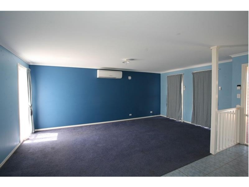 6 Lindrum Outlook, Tarneit VIC 3029