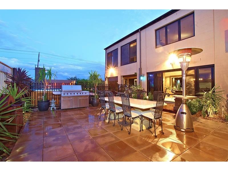 1 Glencoe Avenue, Truganina VIC 3029