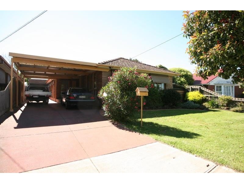 9 Fairway Avenue, Hoppers Crossing VIC 3029