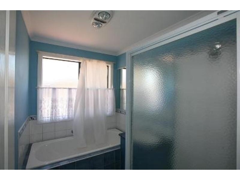 6 Lindrum Outlook, Tarneit VIC 3029