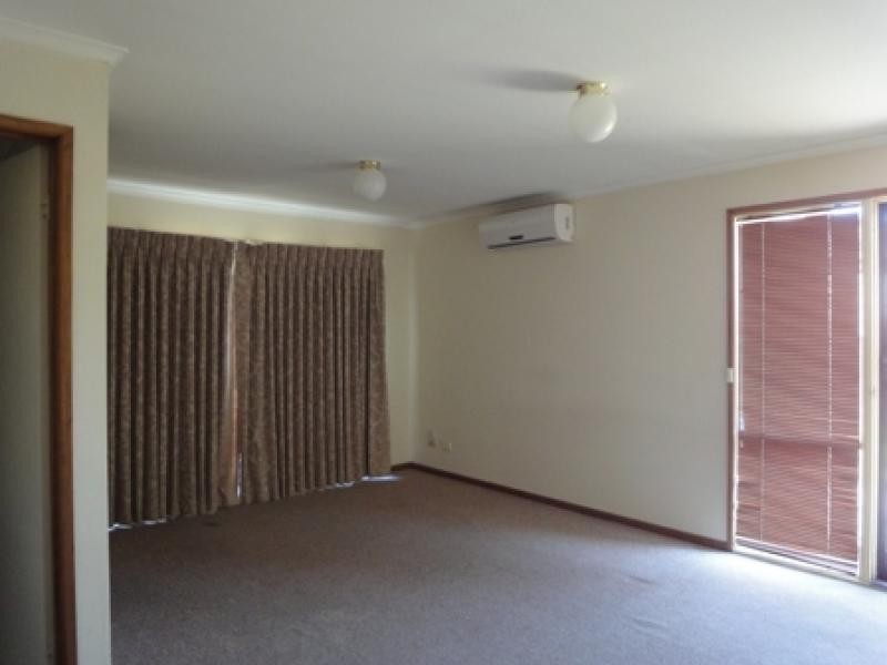 56 Whitsunday Drive, Hoppers Crossing VIC 3029