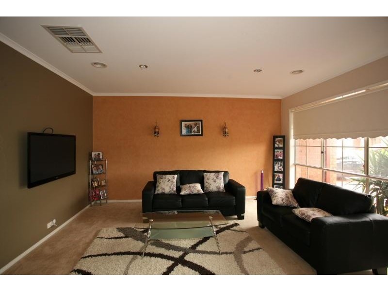 5 Prospero Way, Truganina VIC 3029