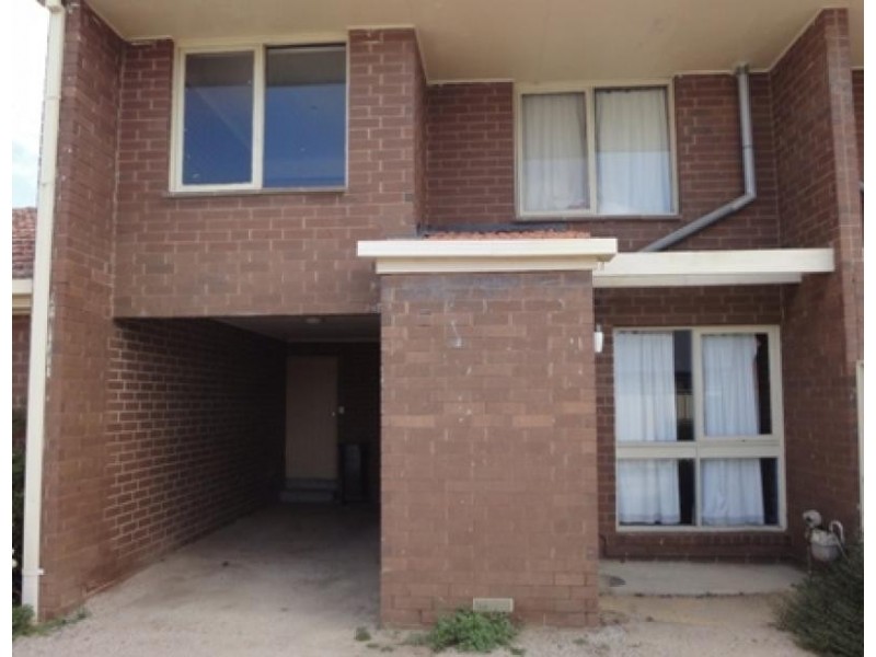 Unit 5/27 Deutgam Street, Werribee VIC 3030