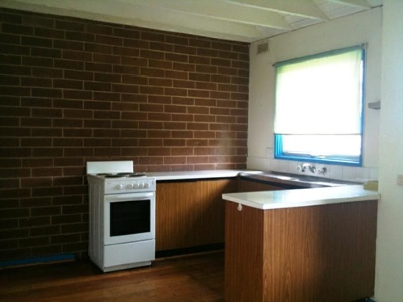 Unit 5/27 Deutgam Street, Werribee VIC 3030