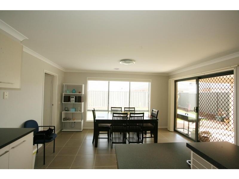 32 Kinglake Drive, Wyndham Vale VIC 3024