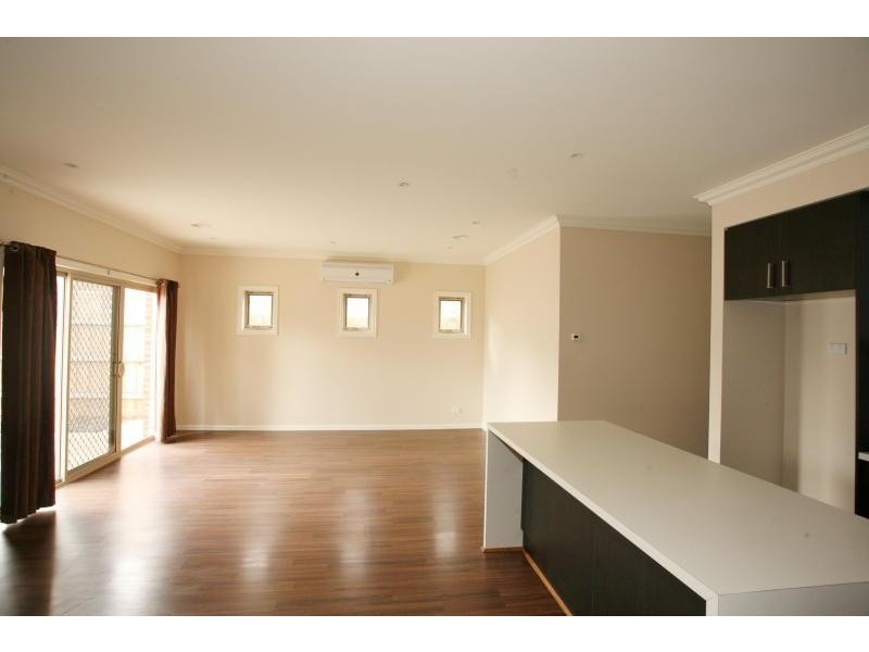 13 Bronson Circuit, Hoppers Crossing VIC 3029