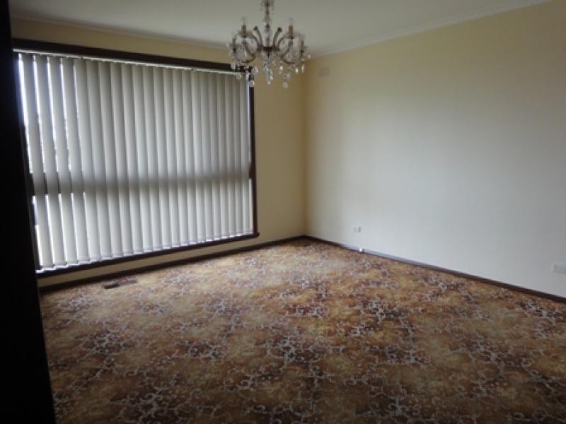 14 First Avenue, Hoppers Crossing VIC 3029